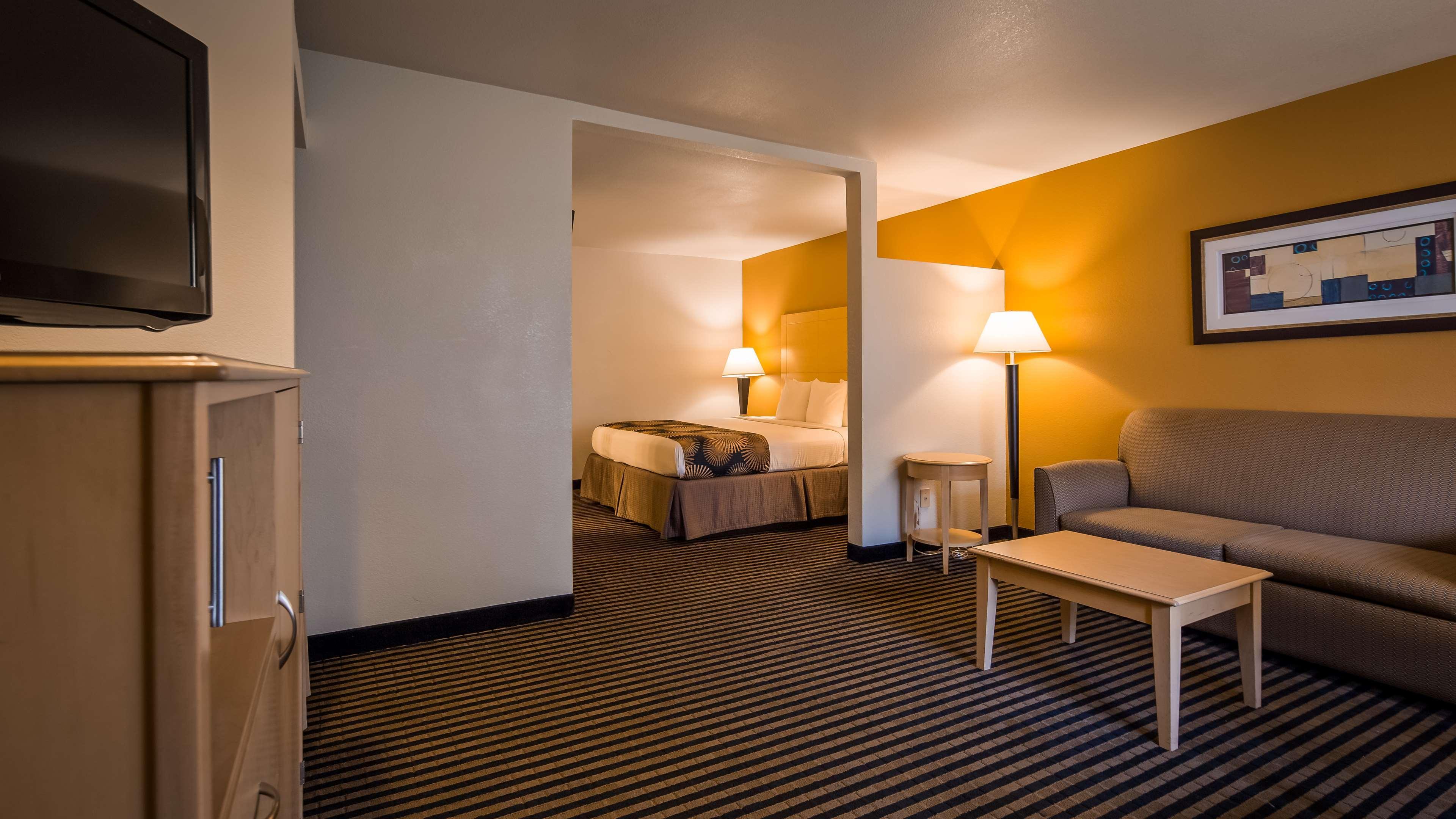 Best Western Palm Court Inn Modesto Exterior photo